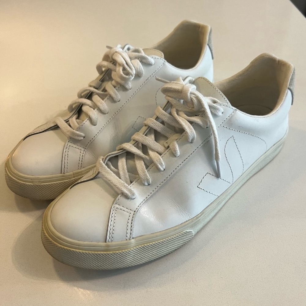 Veja Shoes
